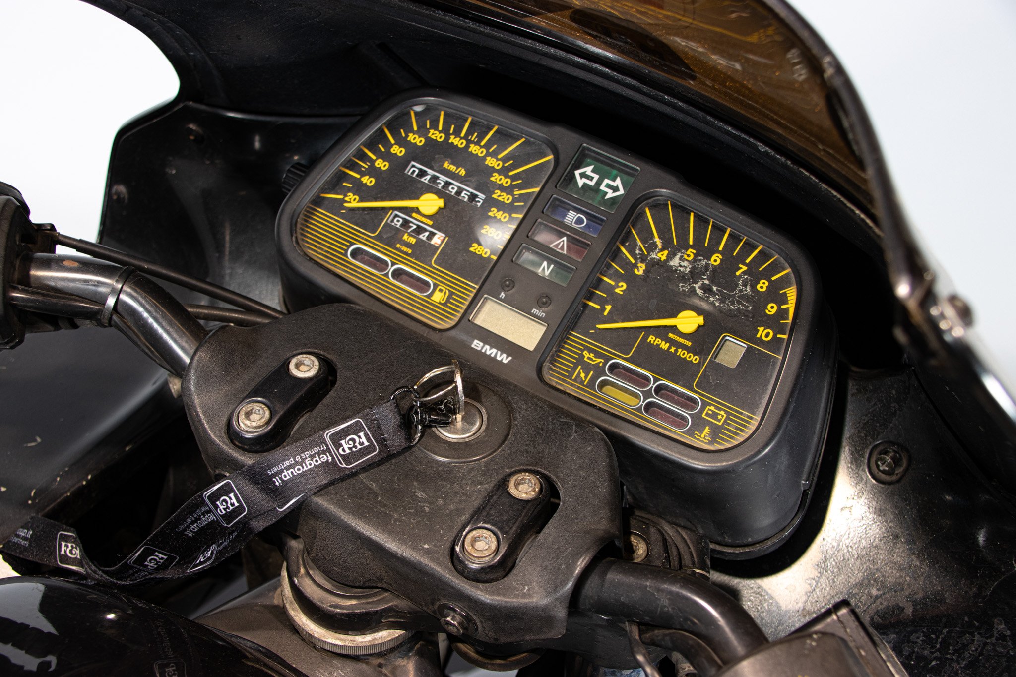 BMW K1 