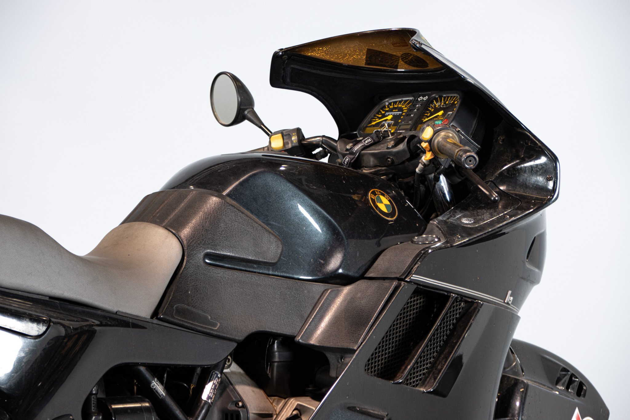 BMW K1 