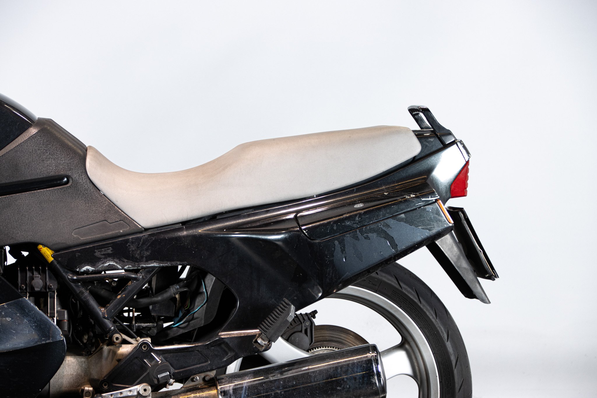 BMW K1 
