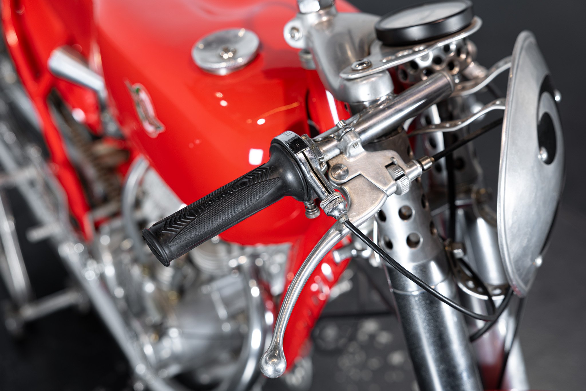 Ducati 125 GRAND SPORT 