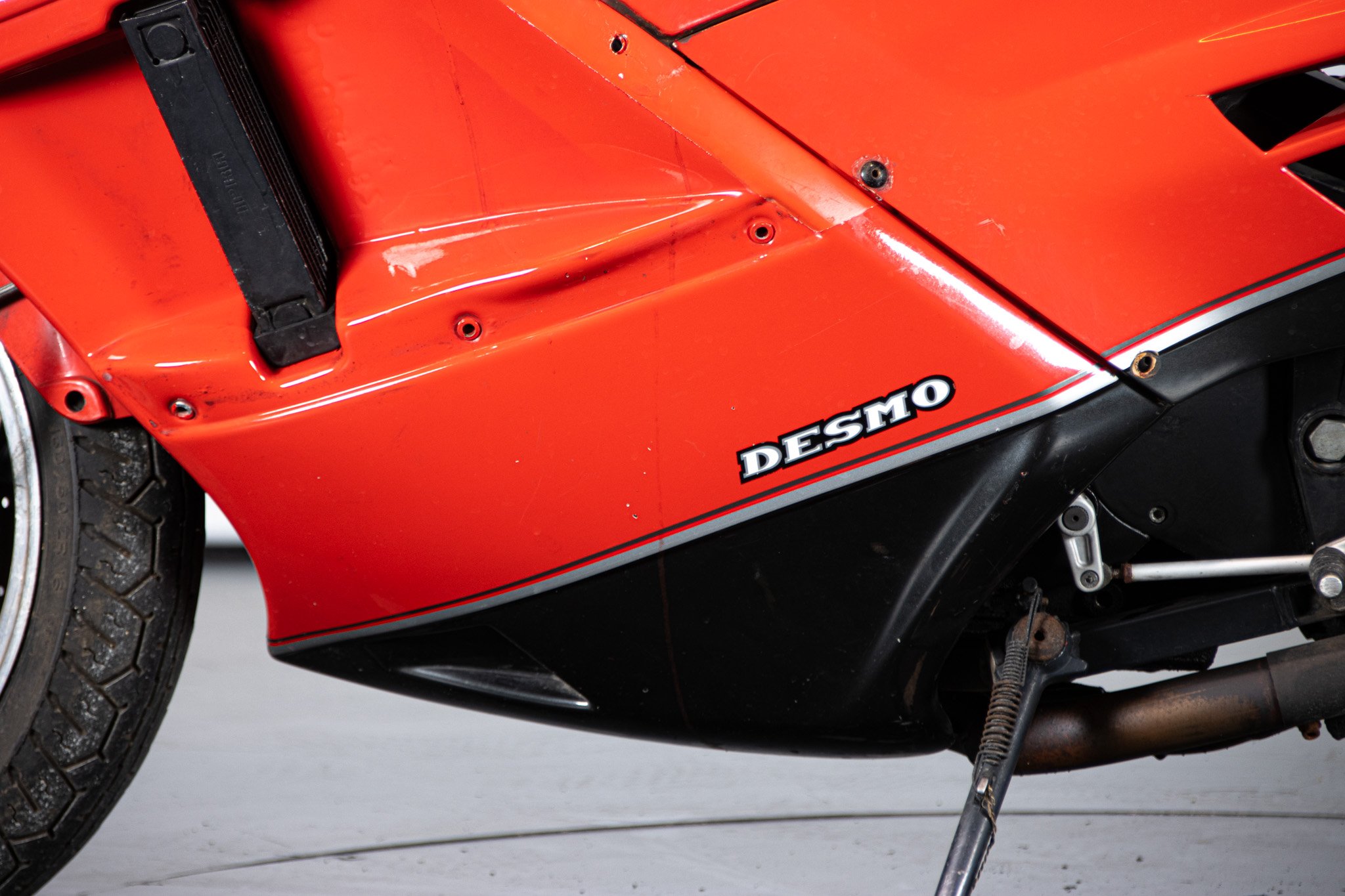 Ducati PASO 750 