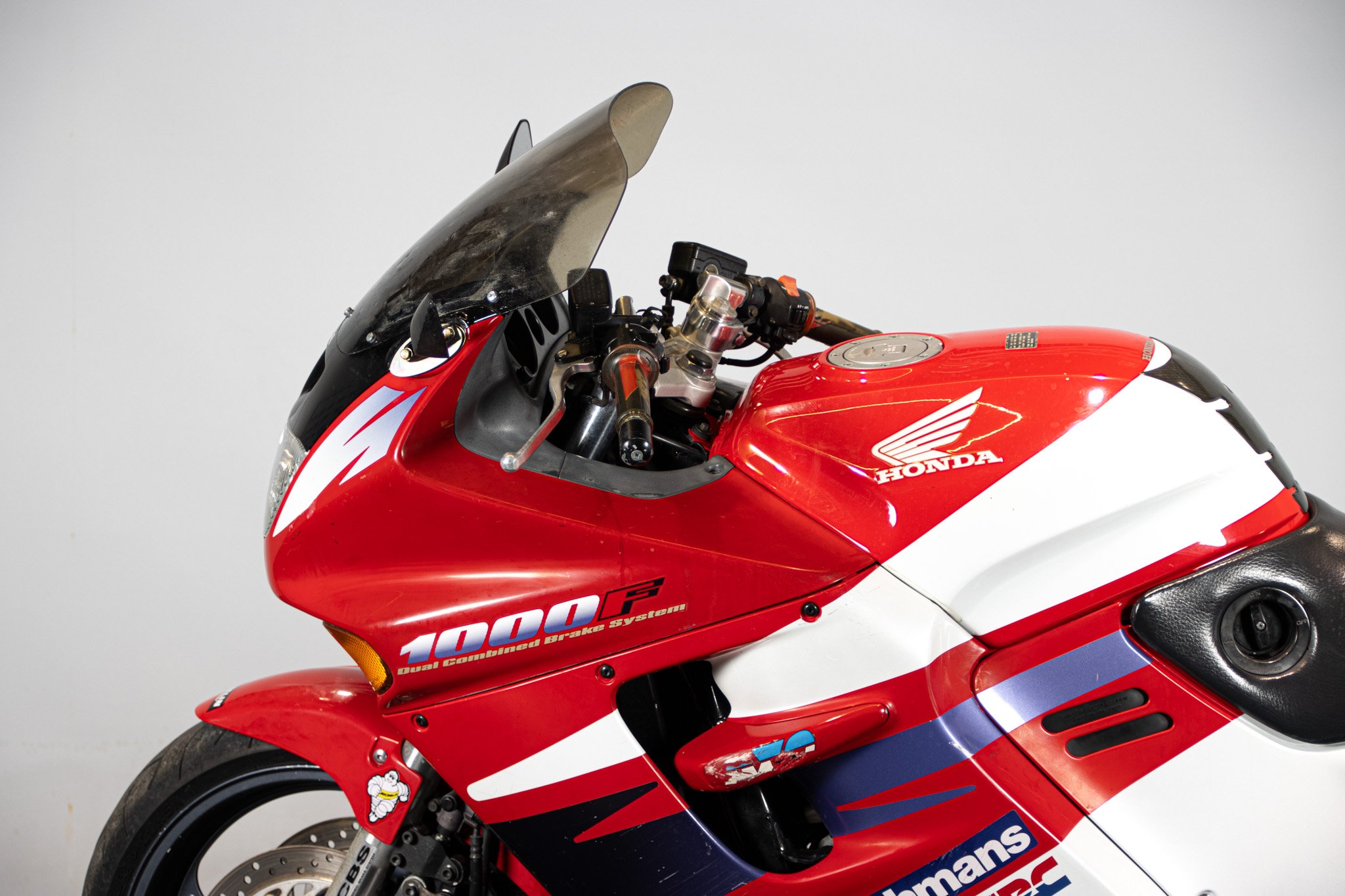 Honda CBR 1000 F 
