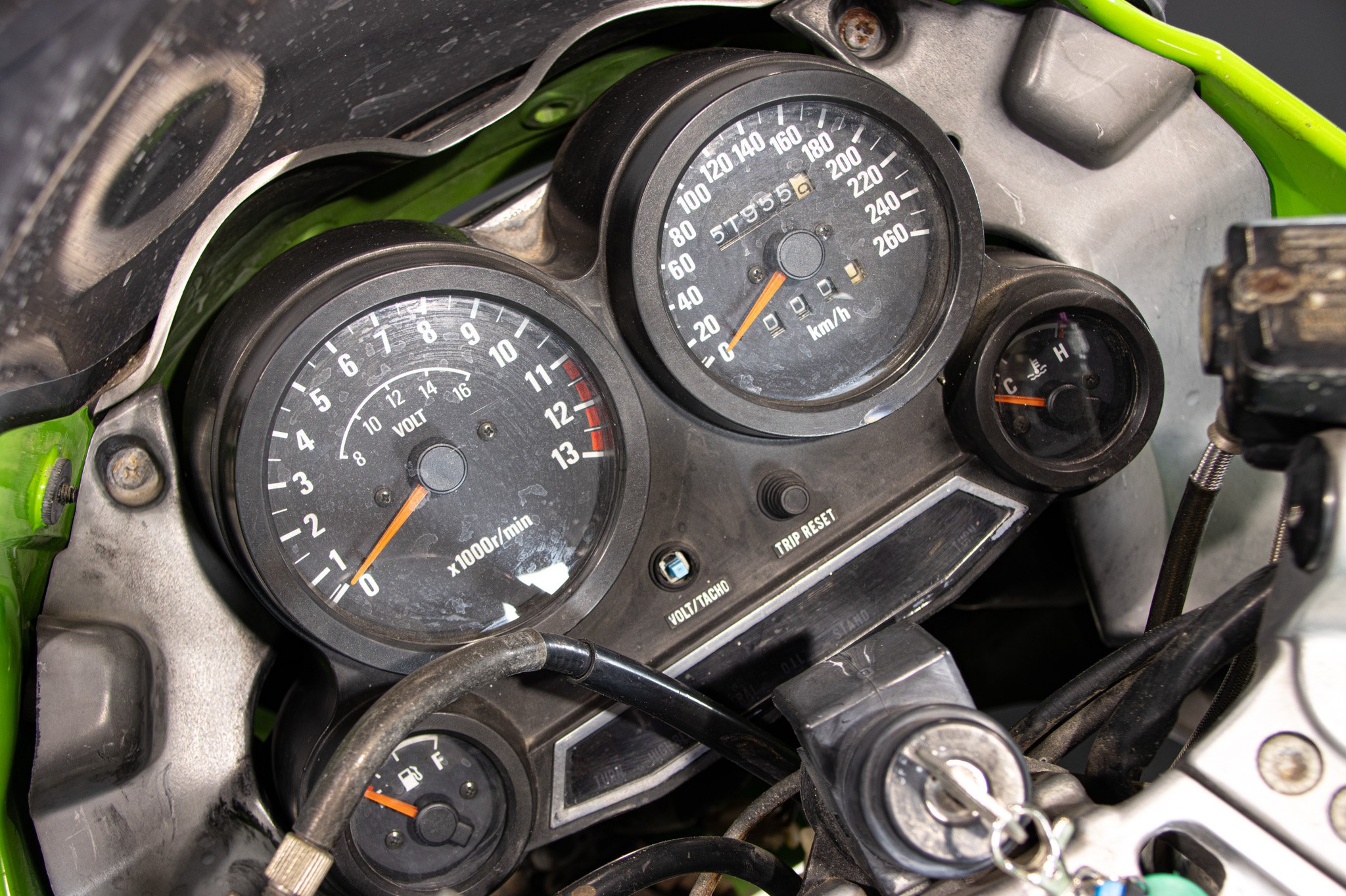 Kawasaki GPZ 600 R 