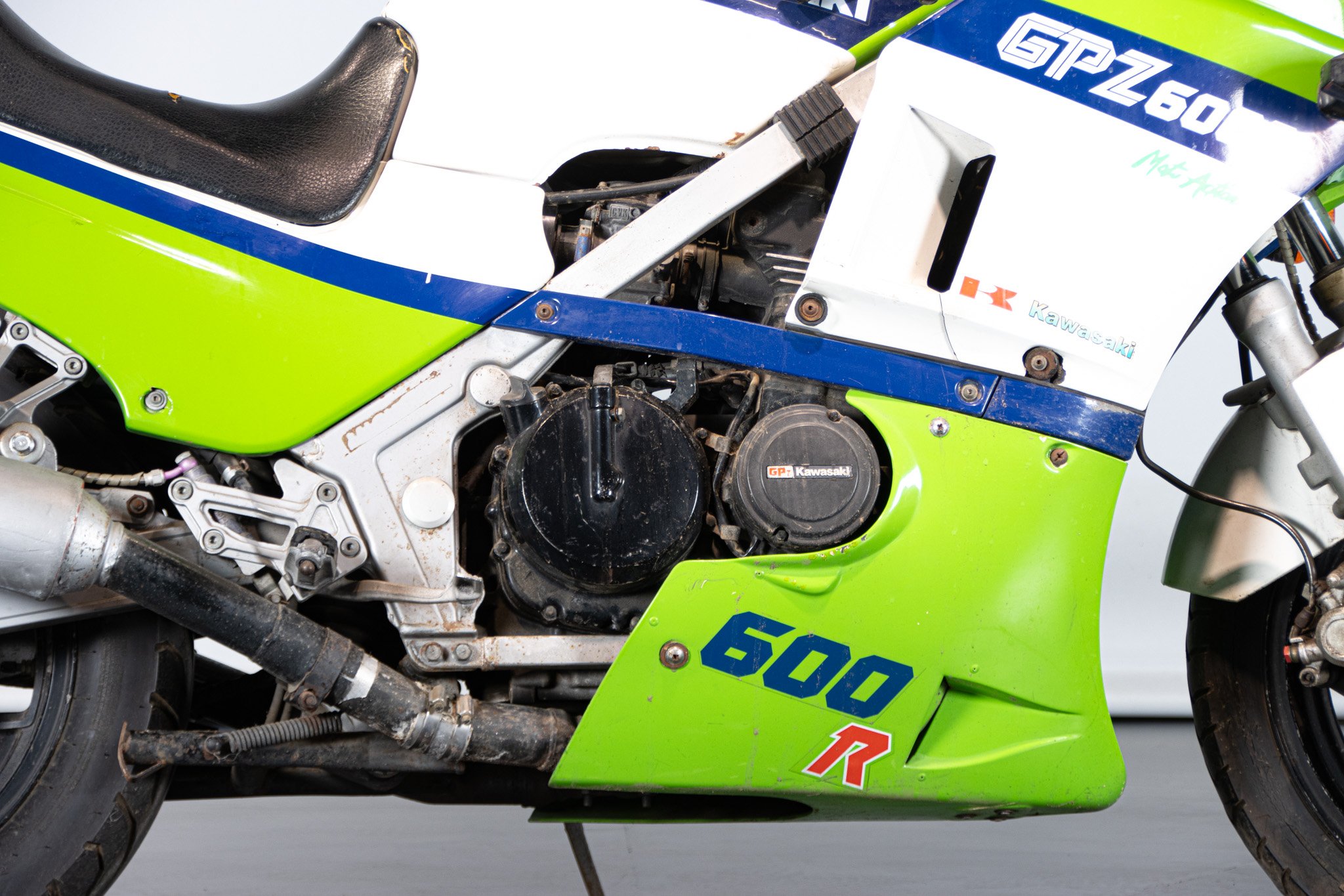 Kawasaki GPZ 600 R 
