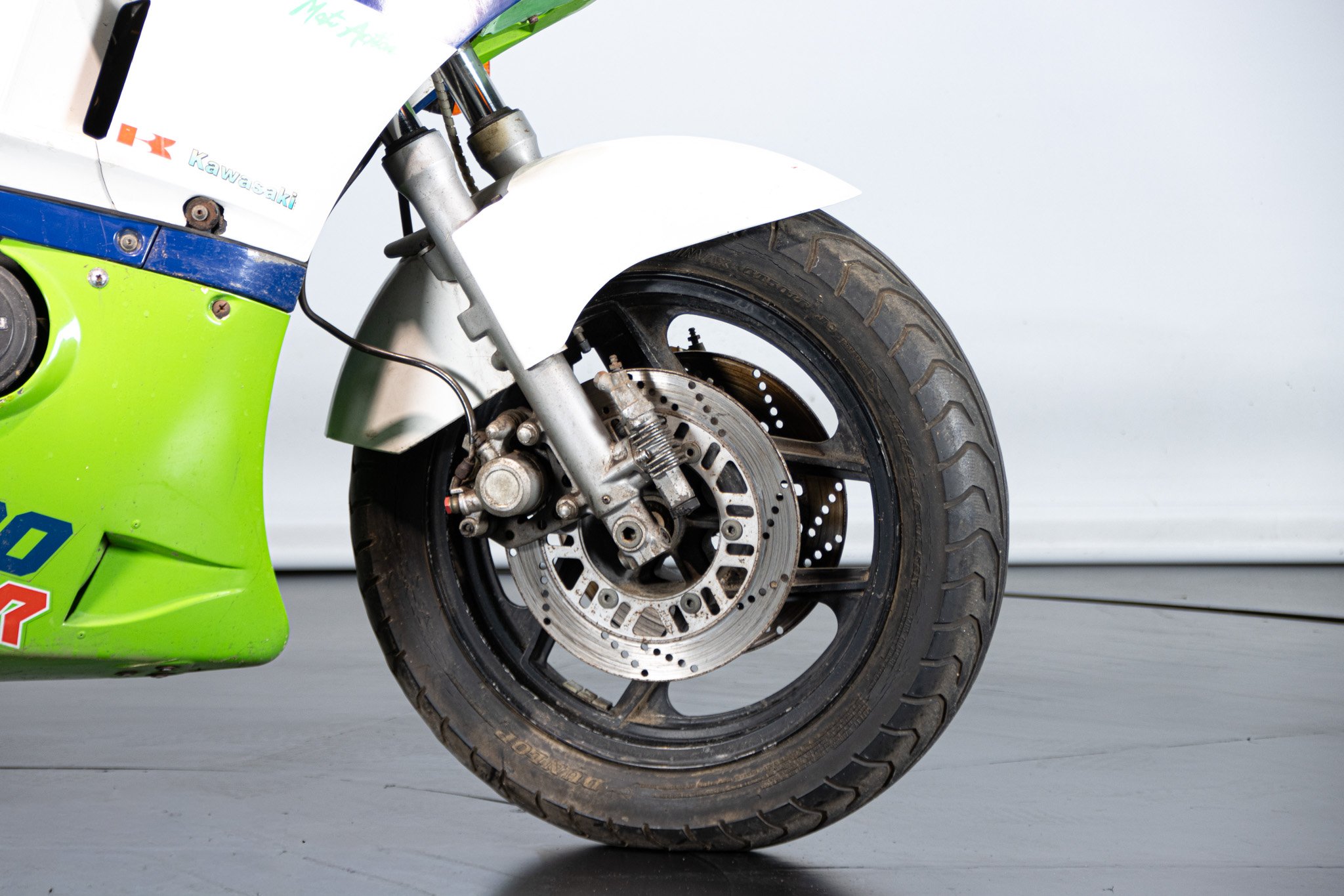 Kawasaki GPZ 600 R 