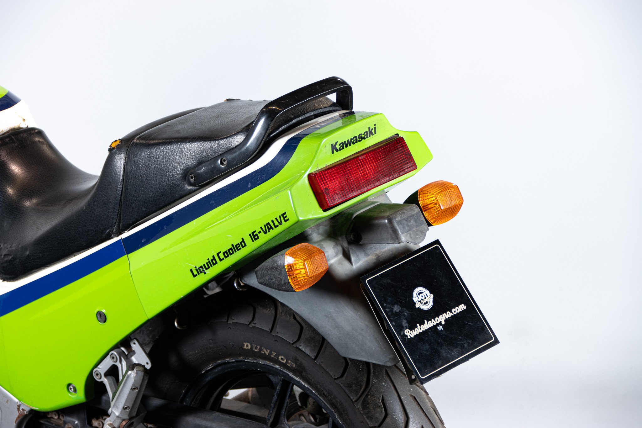 Kawasaki GPZ 600 R 