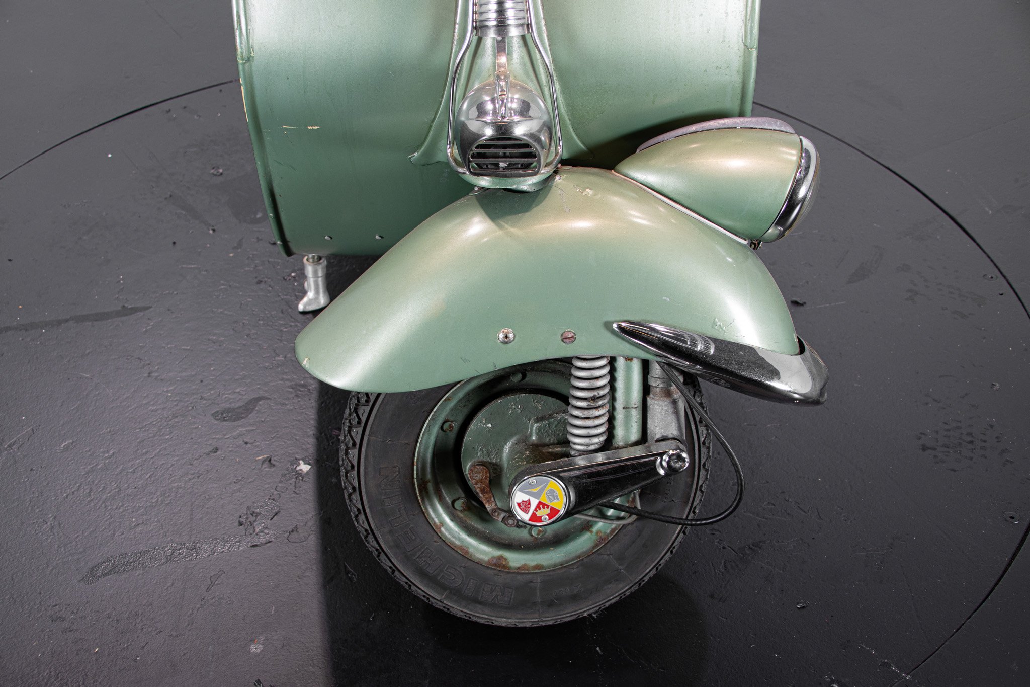 Piaggio Vespa 125 V30 M FARO BASSO 