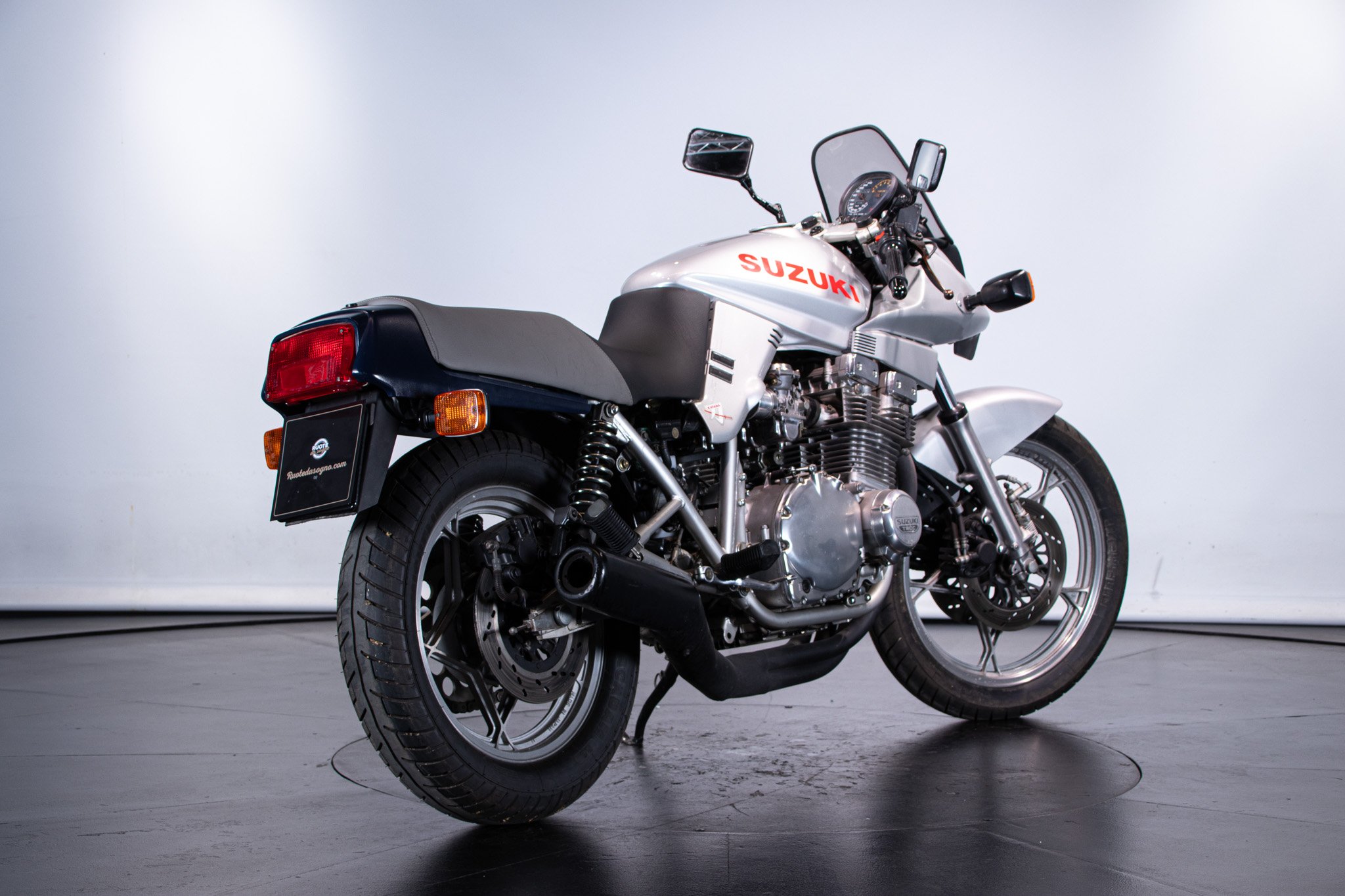 Suzuki KATANA 1100 