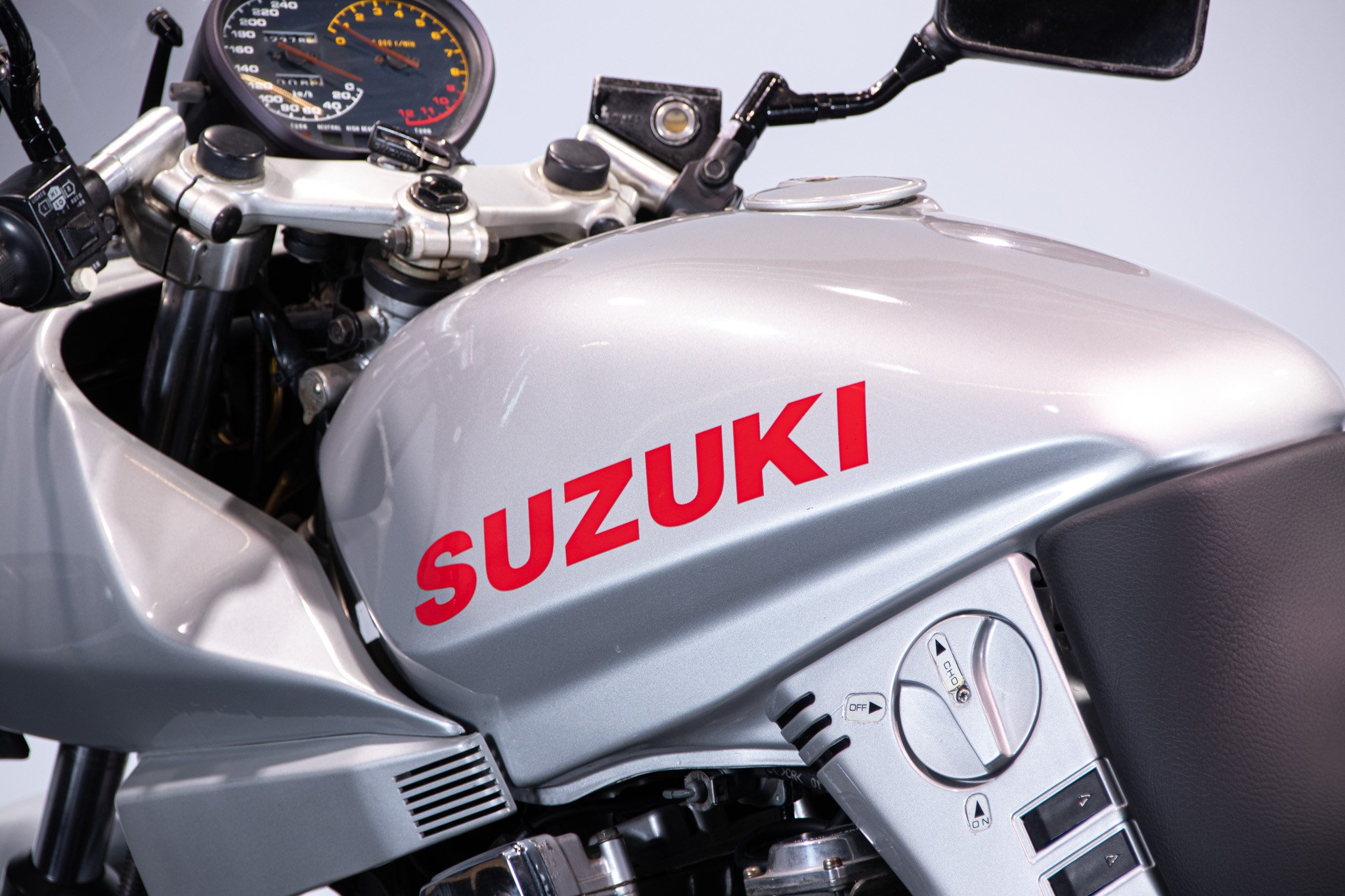 Suzuki KATANA 1100 