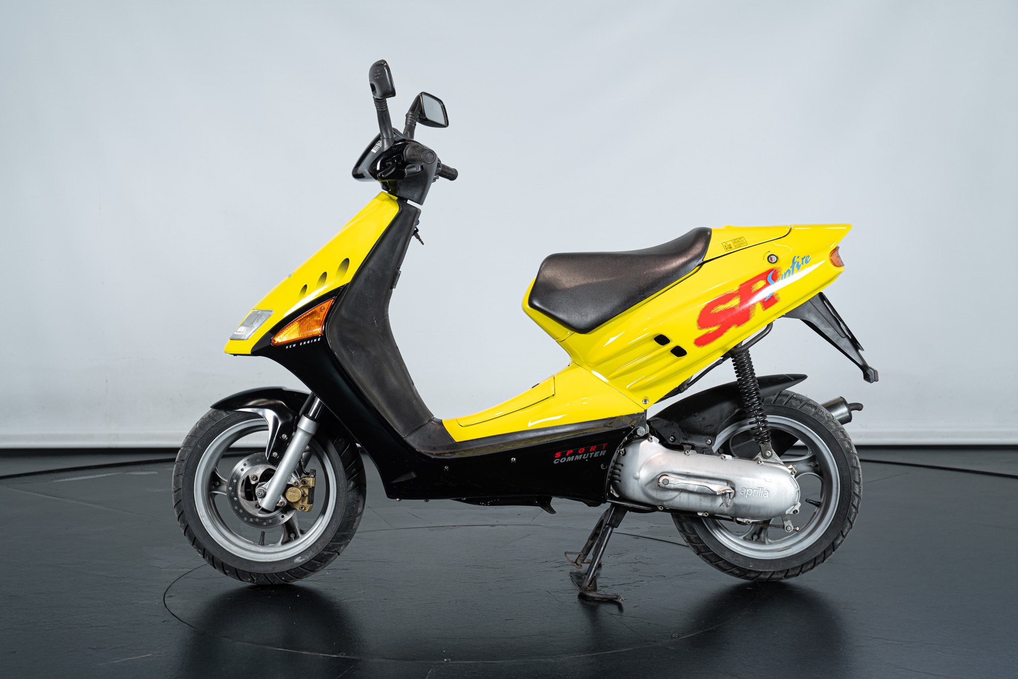 Aprilia SR SUNFIRE 
