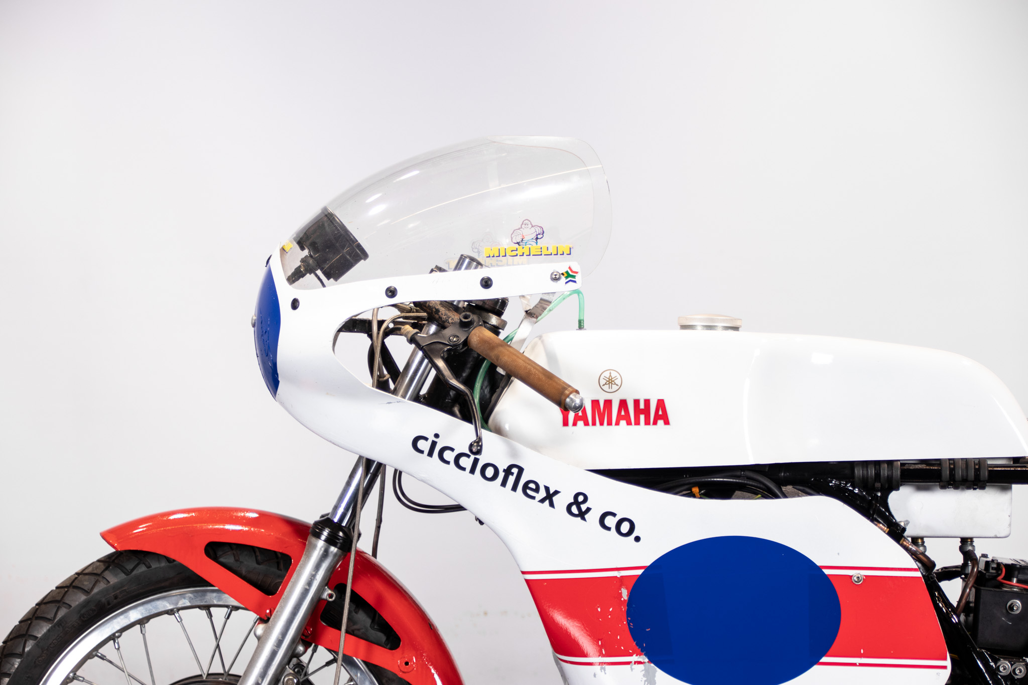 Yamaha TZ 350 Johnny Cecotto Replica 