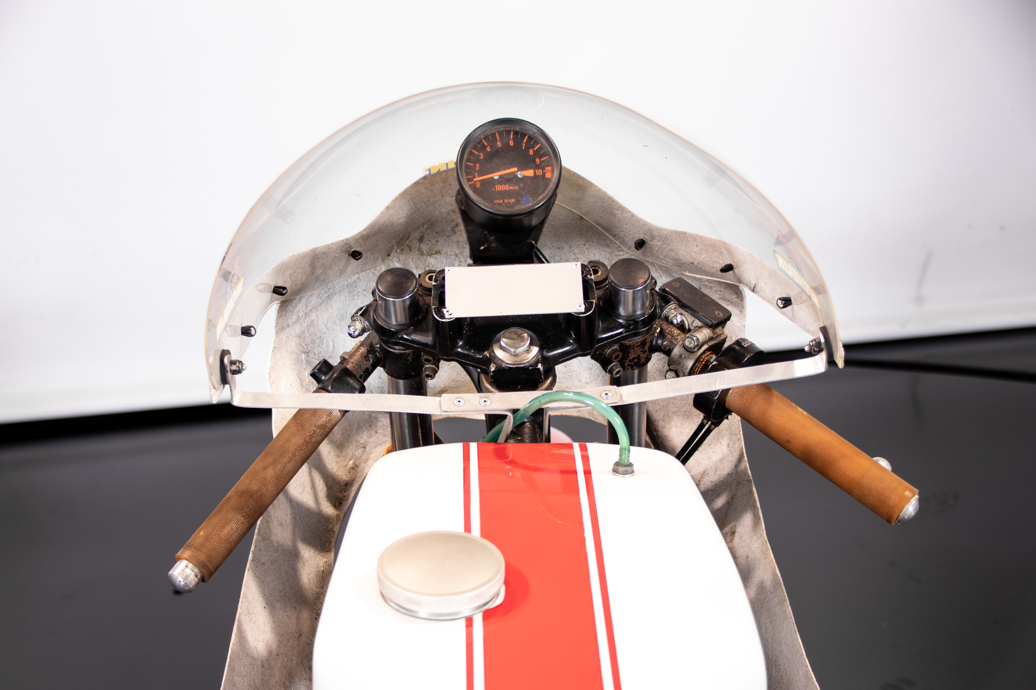 Yamaha TZ 350 Johnny Cecotto Replica 