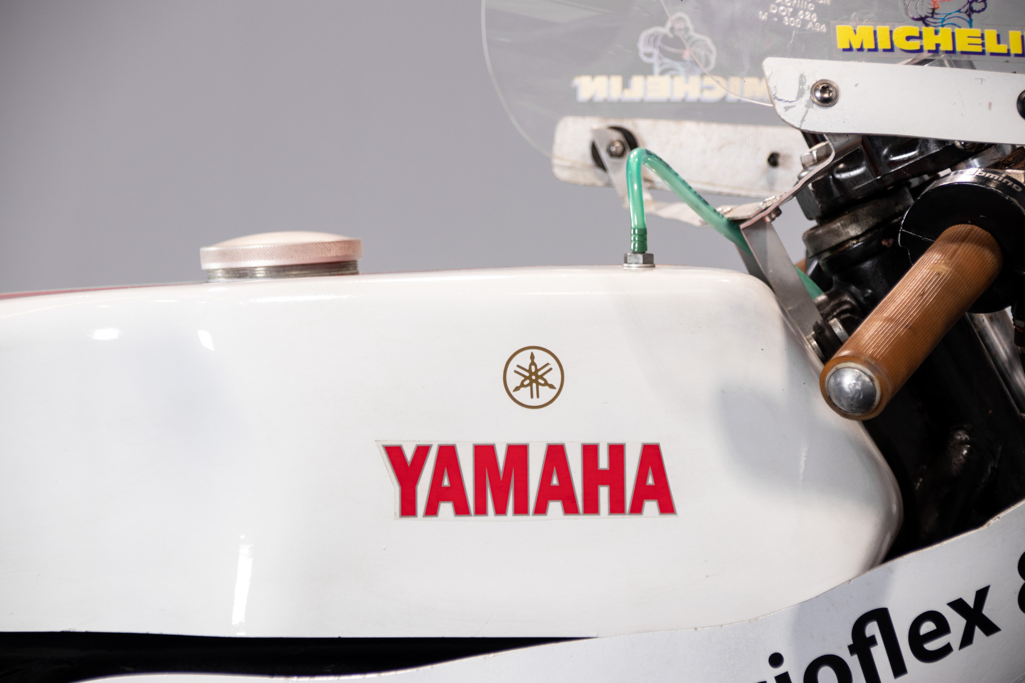 Yamaha TZ 350 Johnny Cecotto Replica 