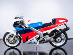 Honda VFR 750 R \"RC30 REPLICA\" 