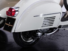 Piaggio Vespa GL 150 Sidecar 