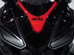 Aprilia RSV4 FACTORY WORKS 