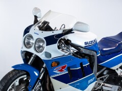 Suzuki GSXR 750 